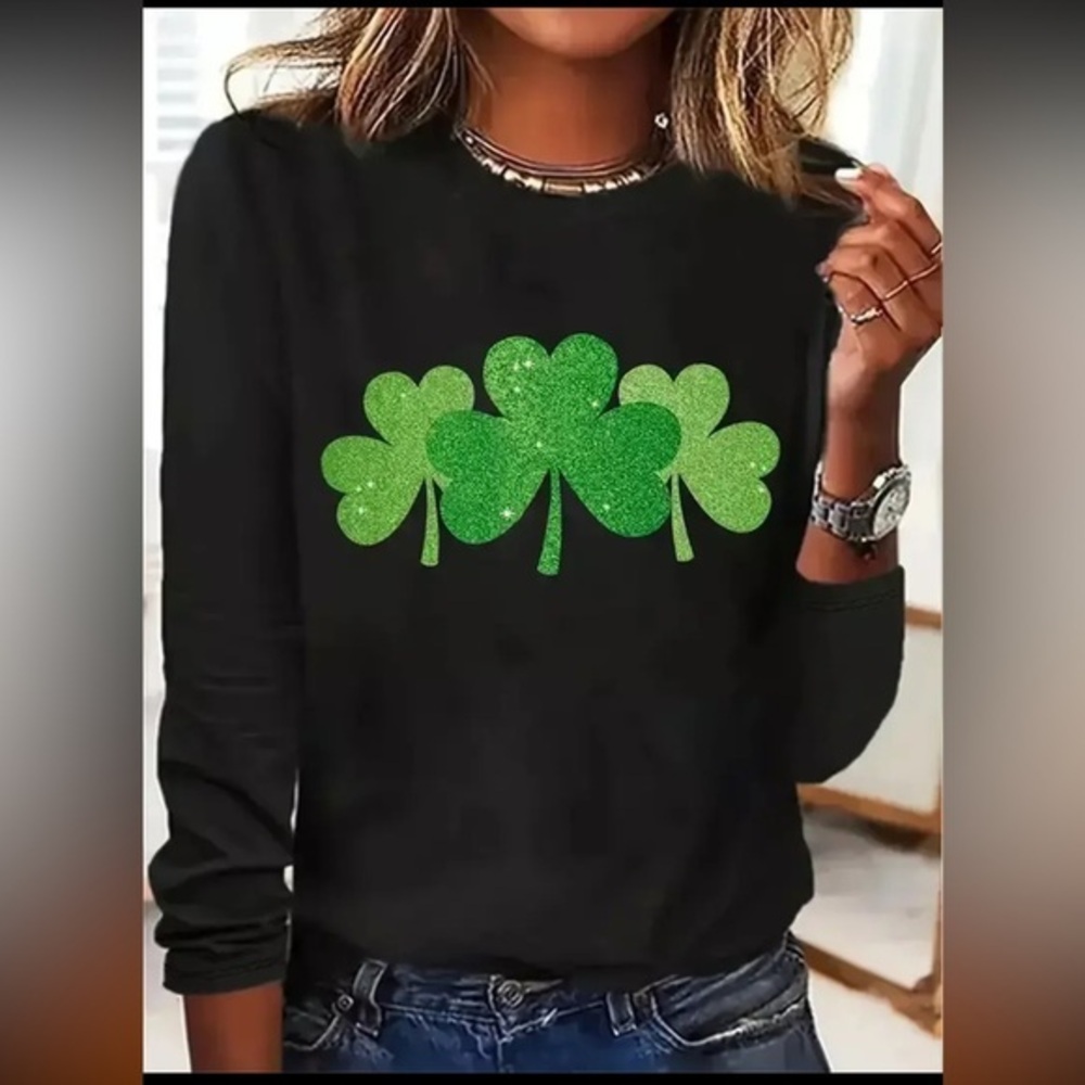 Size XXL solid Black w Green Shamrock print Crew neck long sleeve tee shirt Top